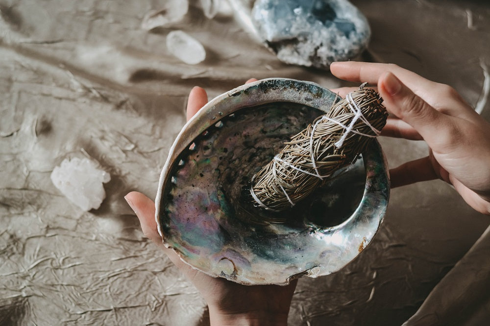 Smudge stick and bowl.