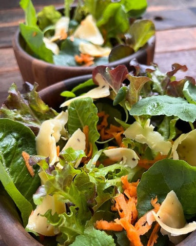 Simple green salad